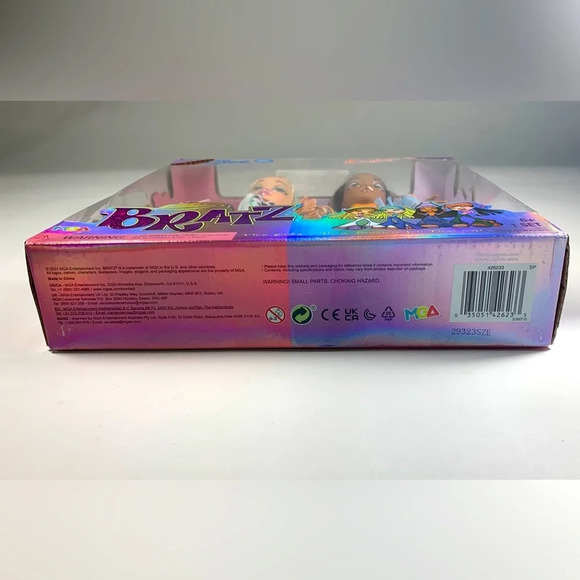 Cloe & Sasha Bratz dolls 2023 20 year anniversary NEW - Picture 10 of 10